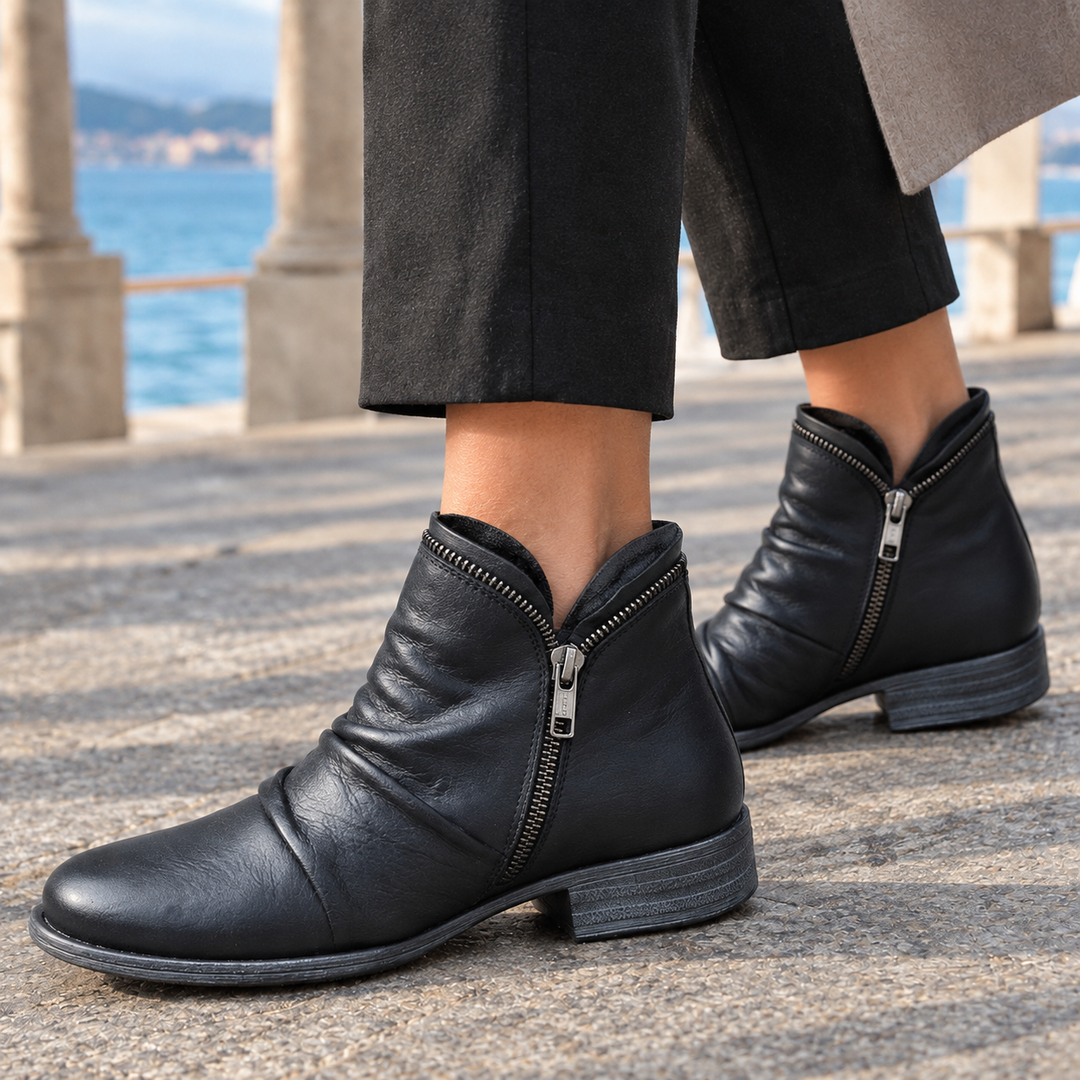 Calvino-Capri Zip Ankle Boots