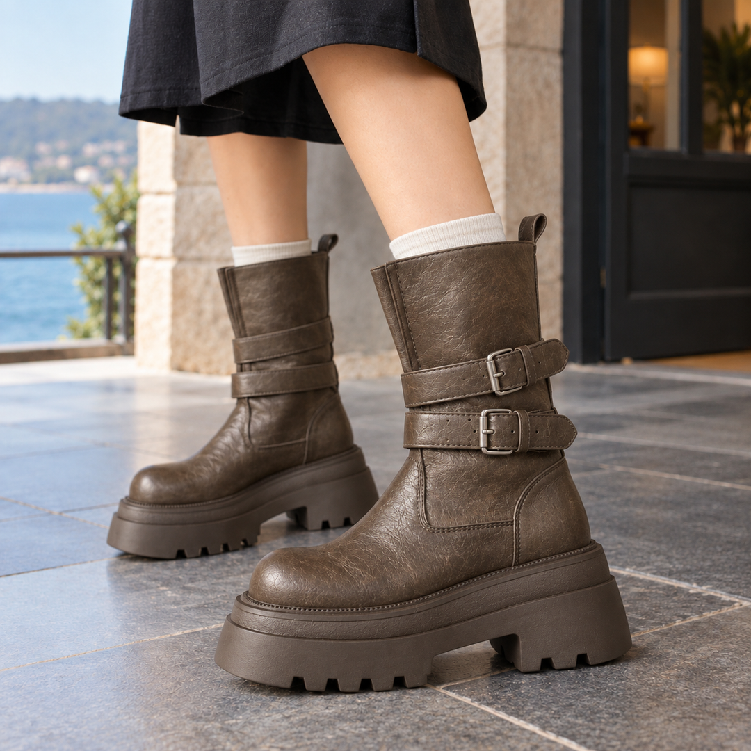 Campana-Arezzo Buckle Boots