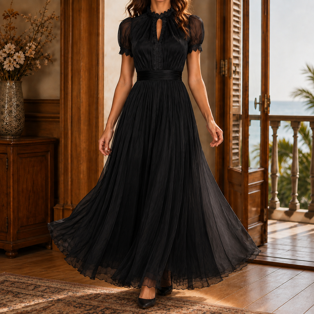 Theodora-Mae Keyhole Maxi Dress