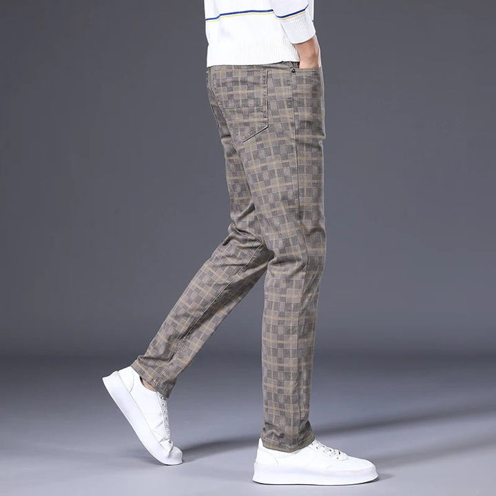Nathan&